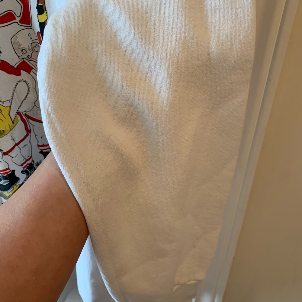 Vintage 80’s Crewneck - Picture 8 of 15
